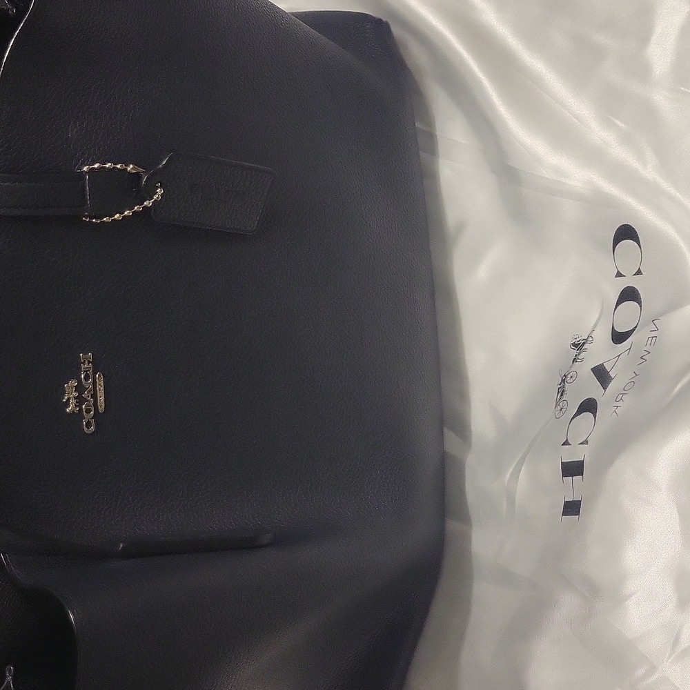 Coach shoulder purse - Picture 8 of 8